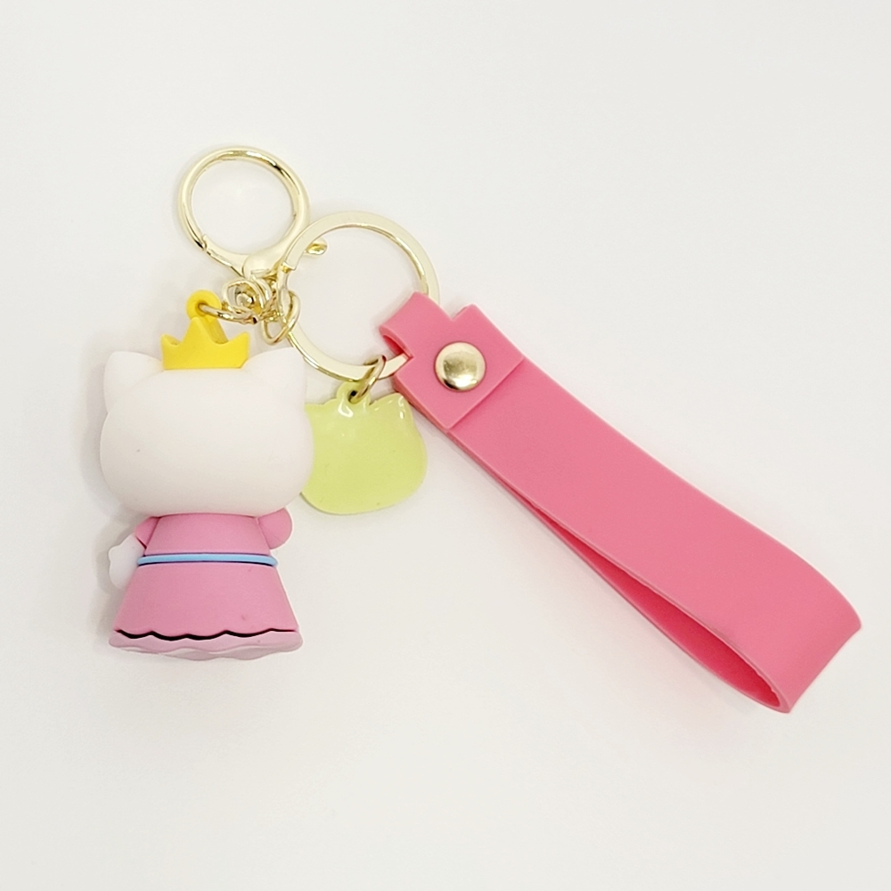Hello Kitty Princess Keychain - Picture 5 of 6